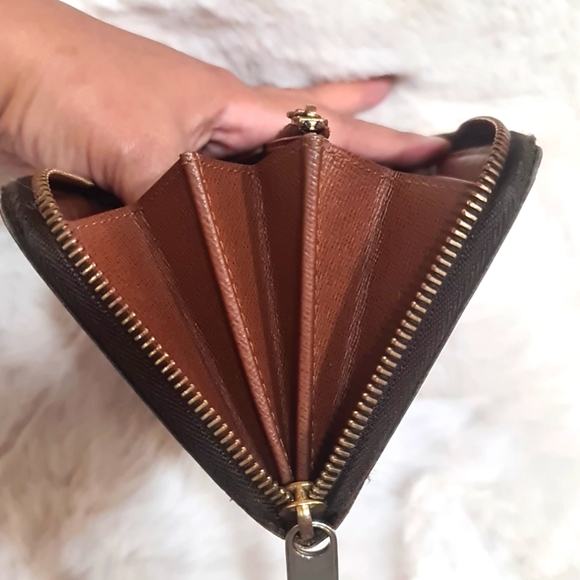 Auth Louis Vuitton Monogram Zip long wallet - Picture 11 of 12